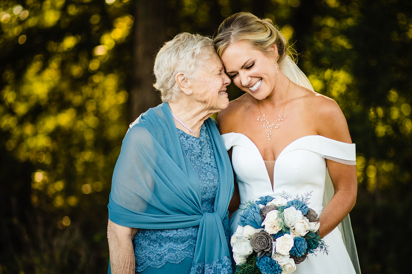 Dulany's Overlook Wedding, bride with her grandmother