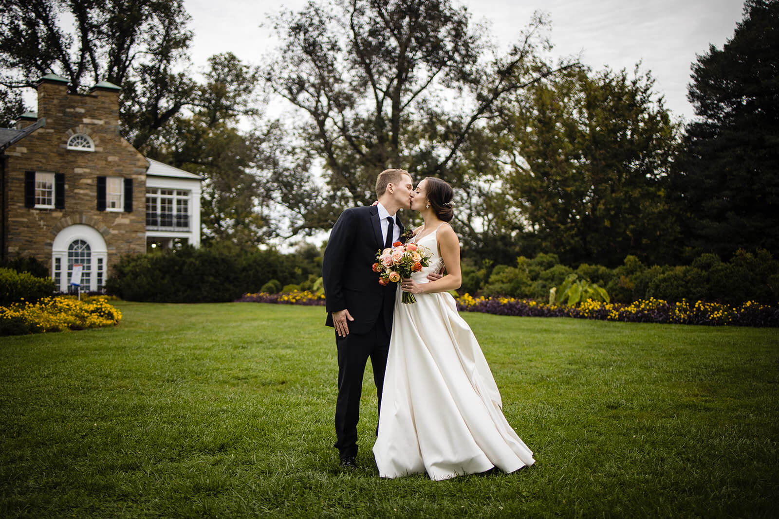 Glenview Mansion Wedding portrait